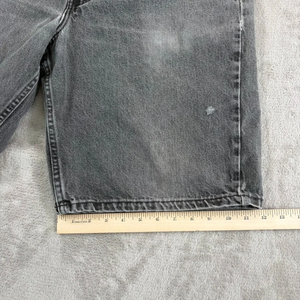 Vintage Levi's 550 Relaxed‎ Fit Denim Shorts Men 34 (Tag 36) Distressed 90s USA